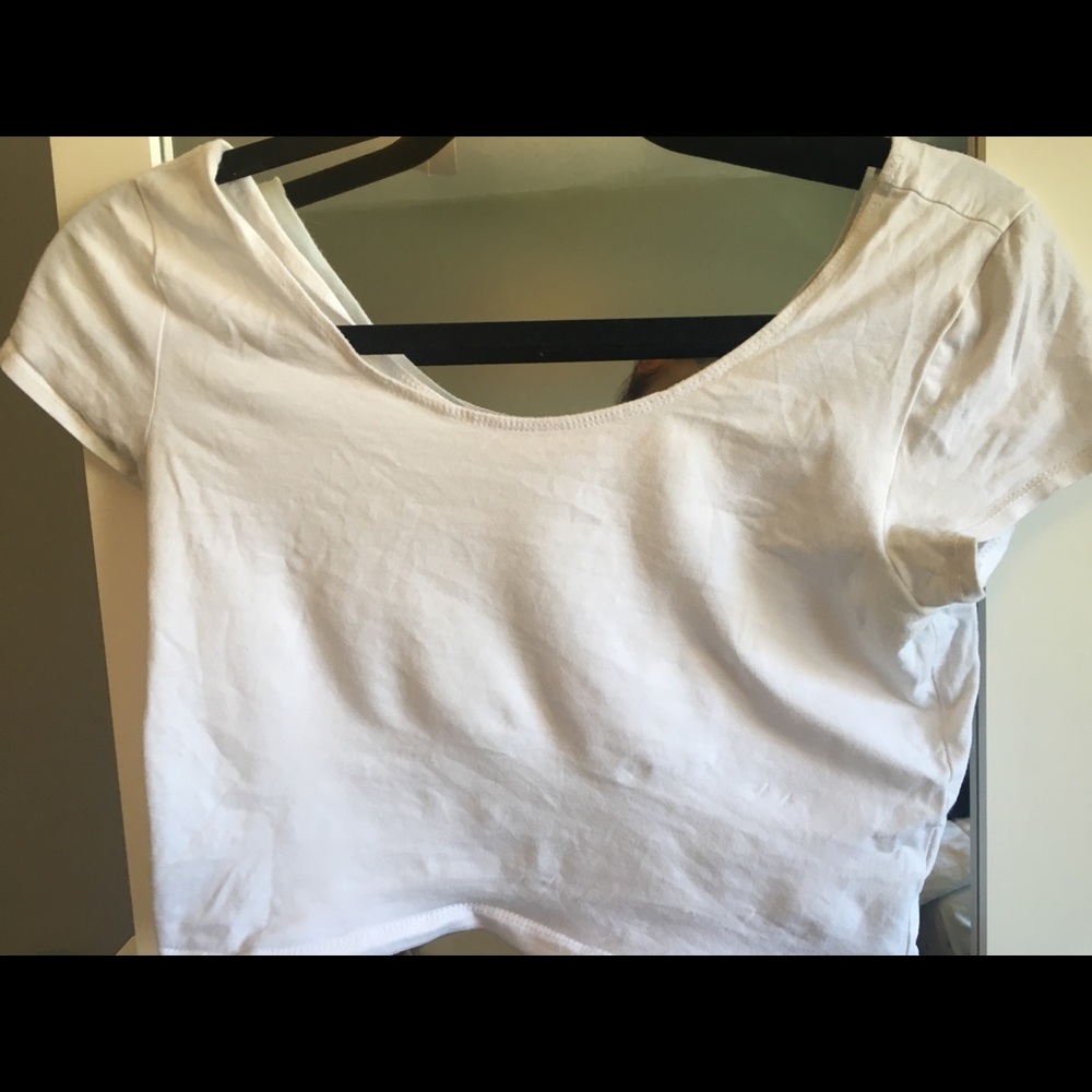 white fitted crop top